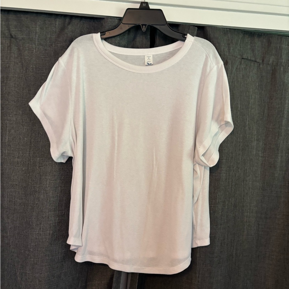 Old Navy White Women's Crop Top